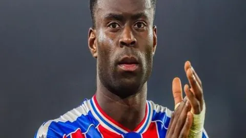 东莞市首届学生网球公开赛：373名青少年网球健儿激情对决