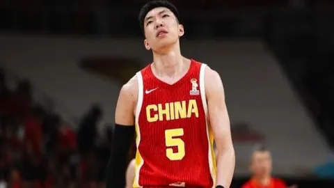 南非历史性突破世界杯淘汰赛首战在即加拿大实力解析：阵容深度成关键优势